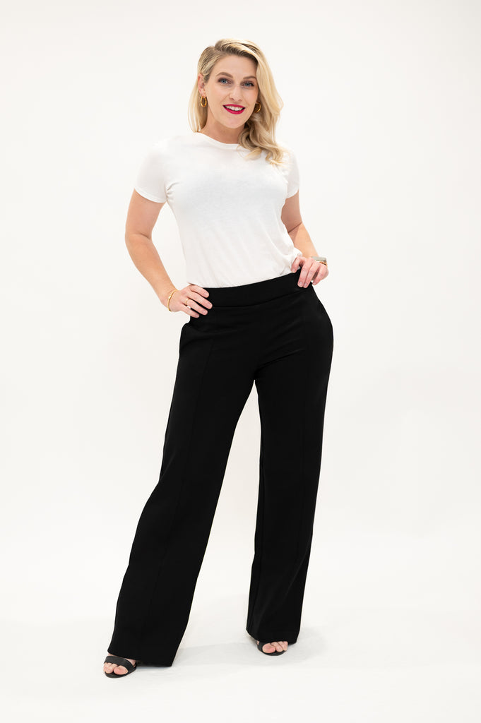 Gorgeous wide leg Ponte pant  in black and navy!