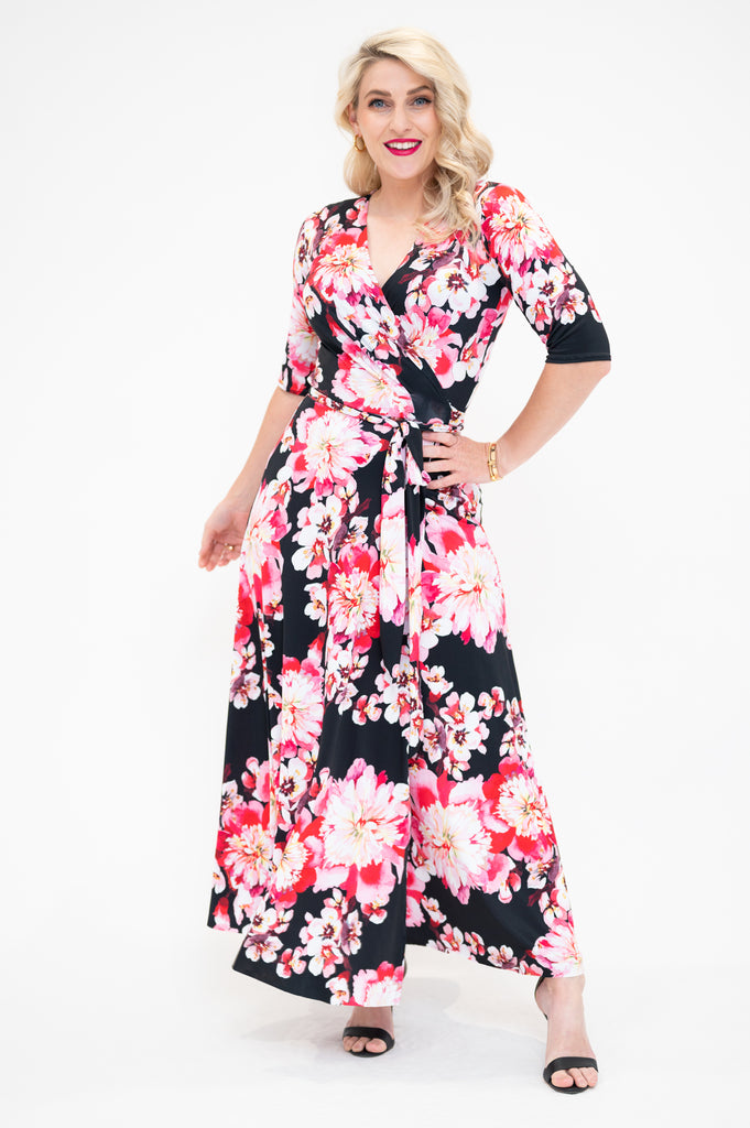 wrap dress in midi  with 3/4  sleeve 