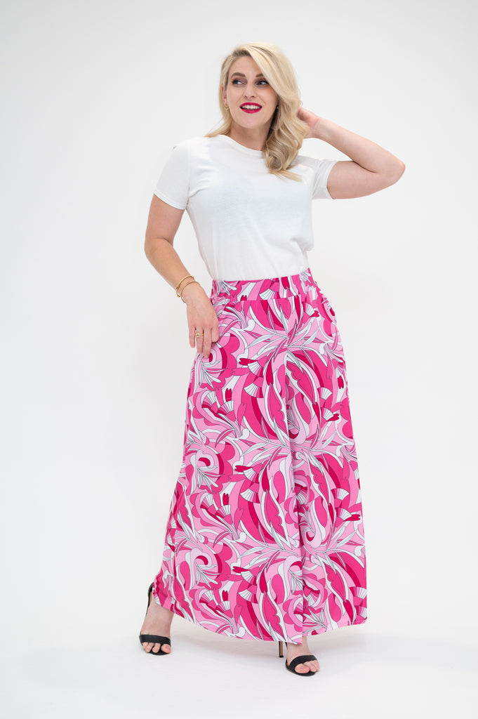 side view of long palazzo pants in blue retro print 