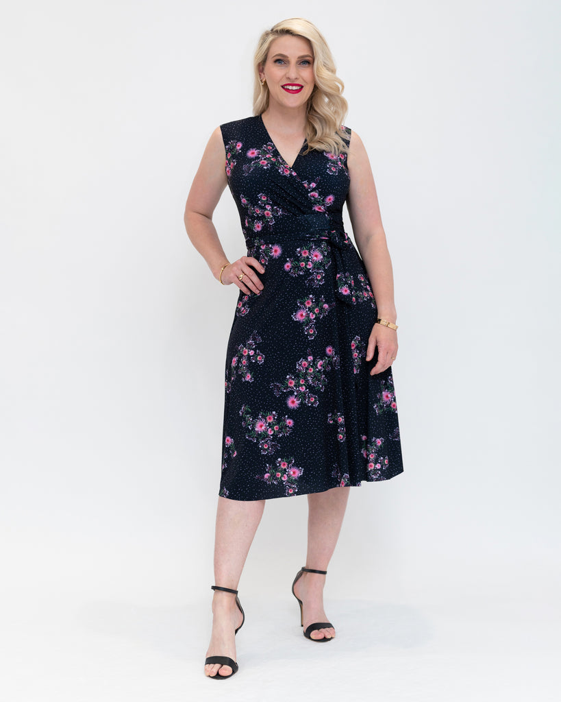 Jasmine inspired wrap dress knee length   no sleeve  