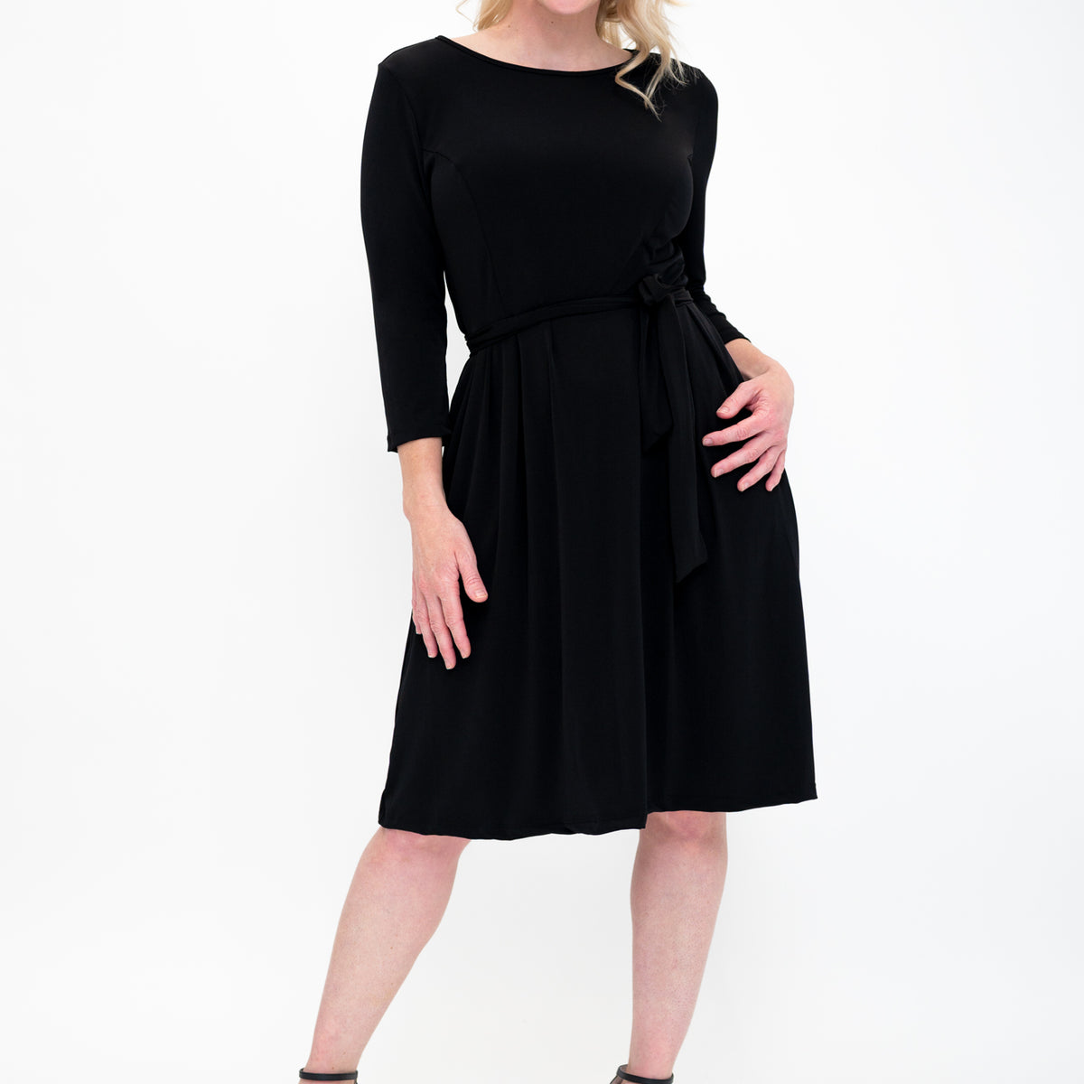 The perfect black shift dress with pockets